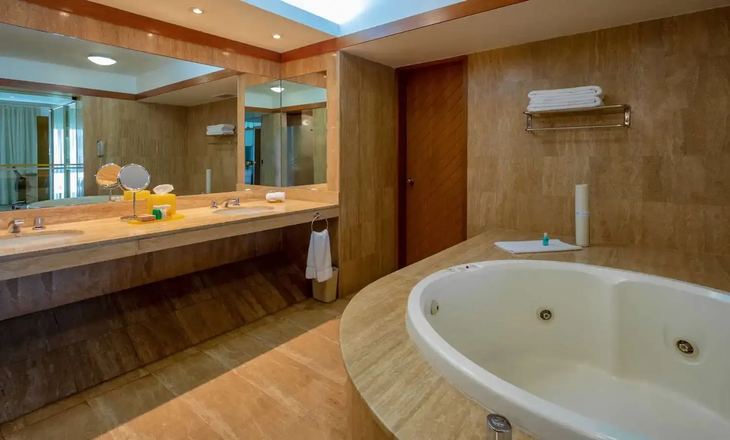 Photo - Sonesta Hotel El Olivar Lima