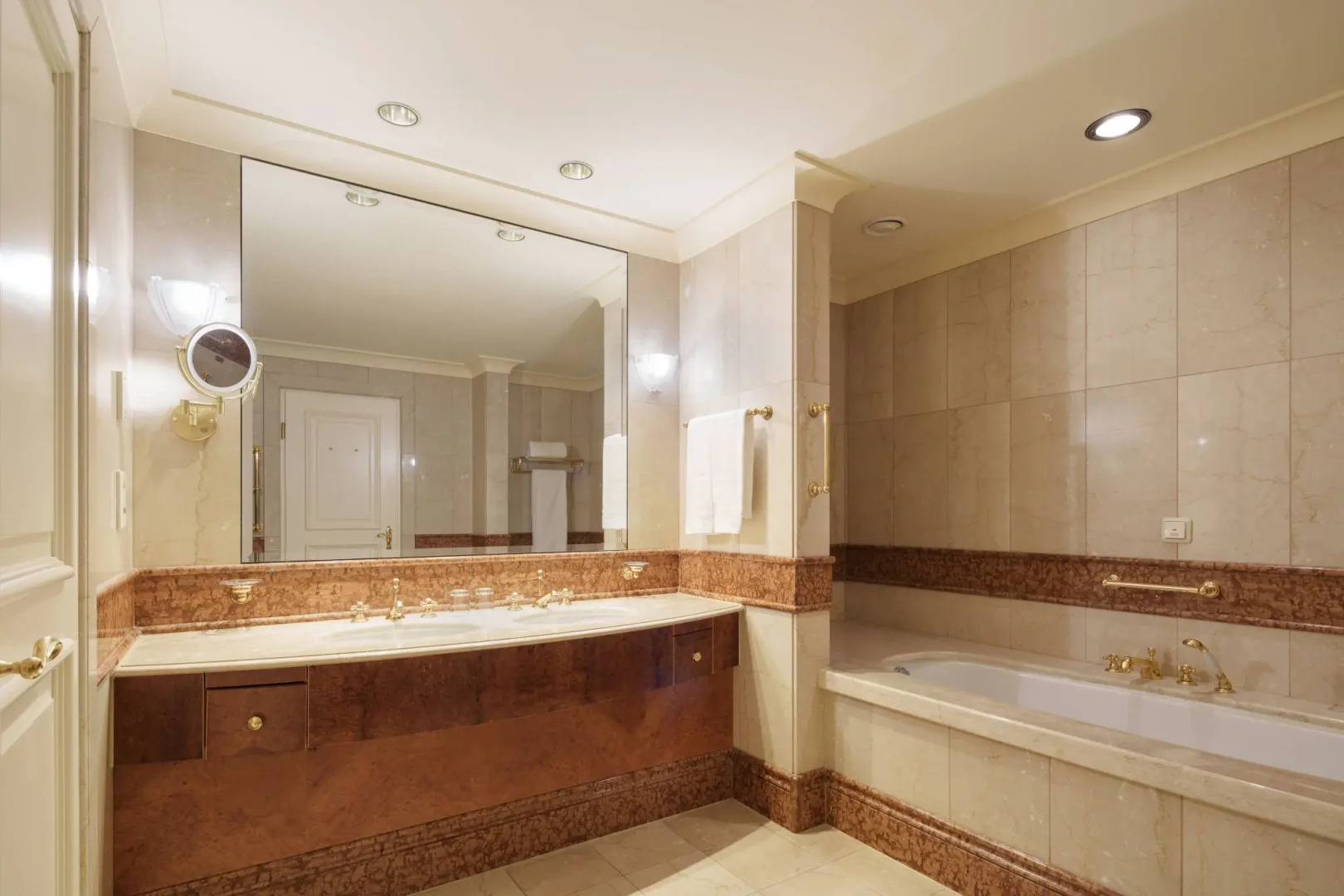 Foto - Eurostars Grand Hotel Wien
