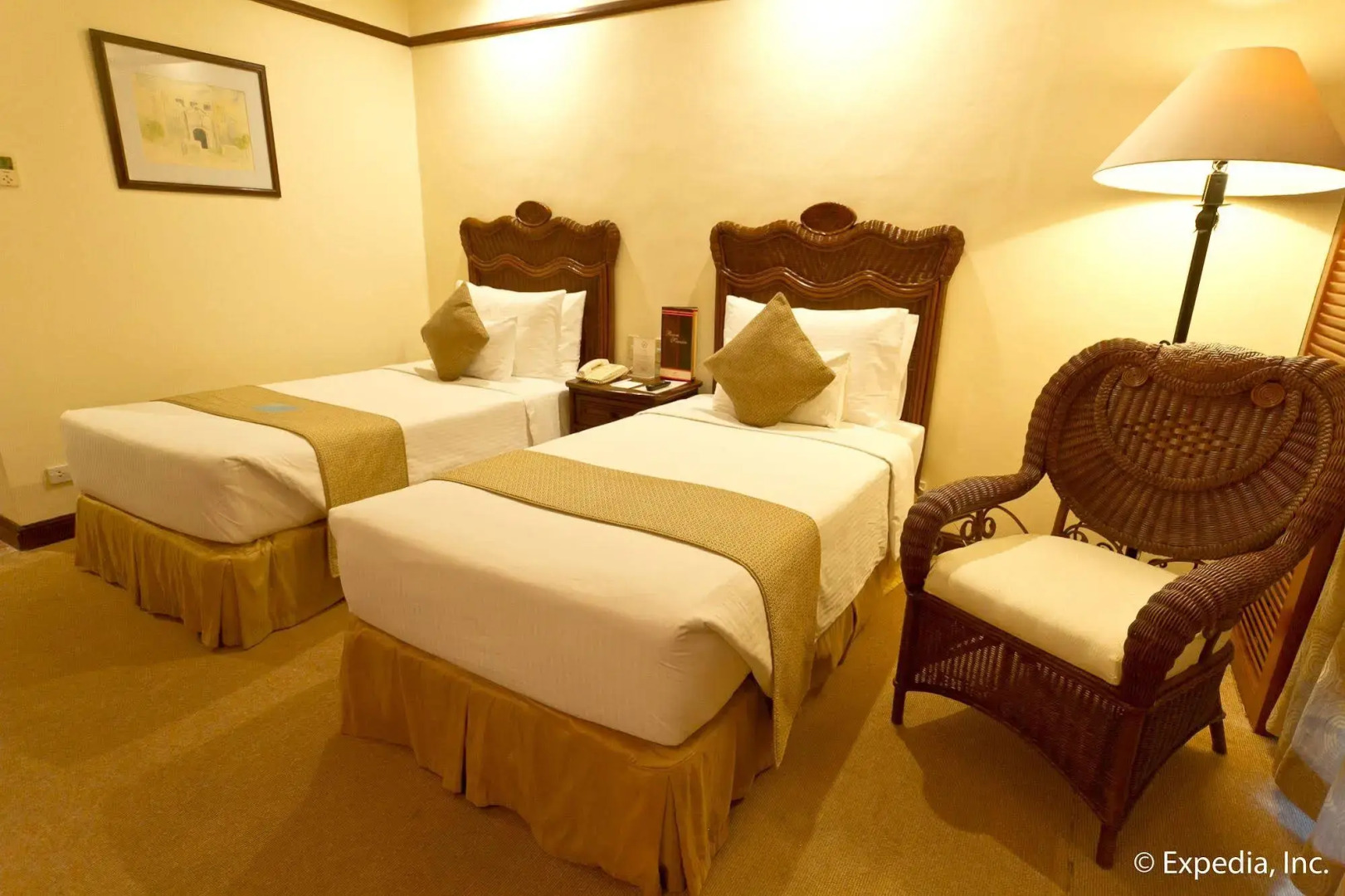 Photo - Waterfront Airport Hotel and Casino