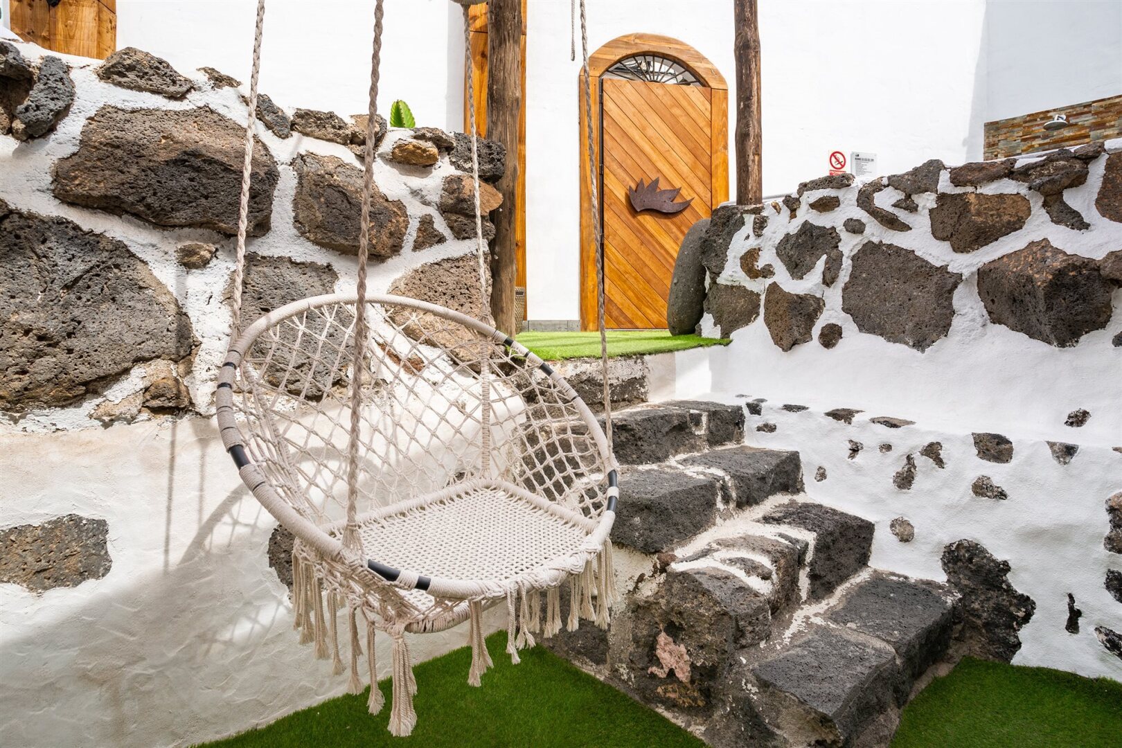 Photo - El Charco Suites