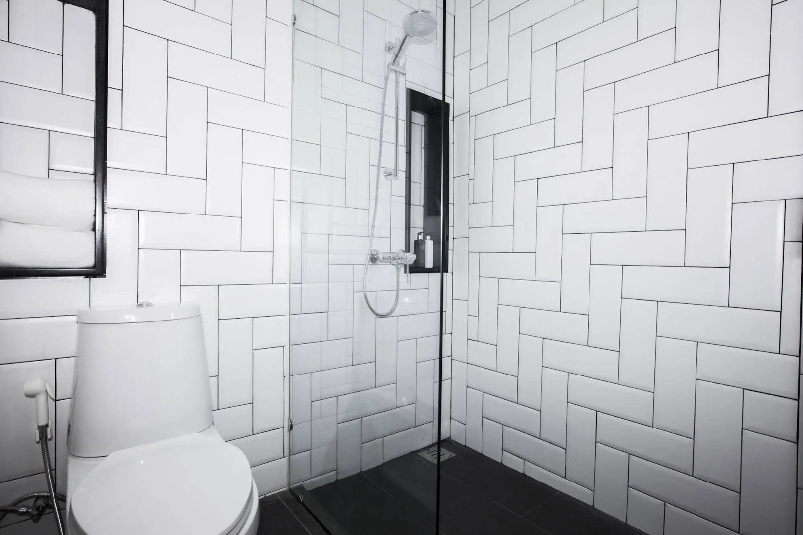 Foto - Blu Monkey Hub and Hotel Phuket Town- Free All Day Coworking space