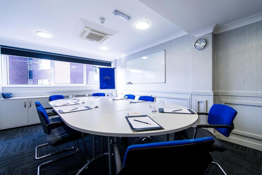 Foto - The Liner at Liverpool