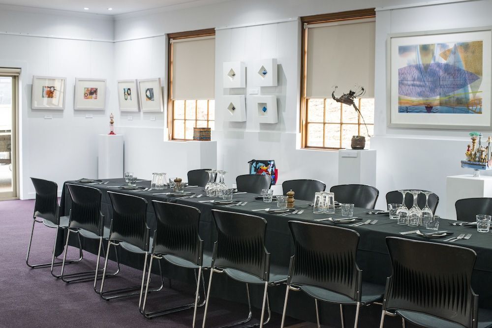 Photo - Rosevears Riverview Hotel