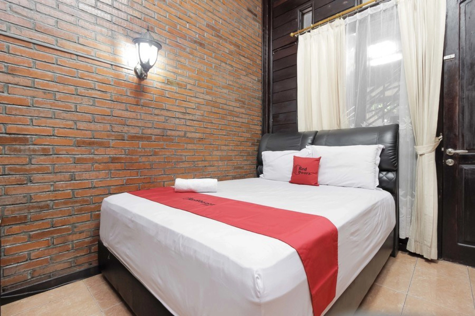 Photo - RedDoorz @ Cilandak Timur