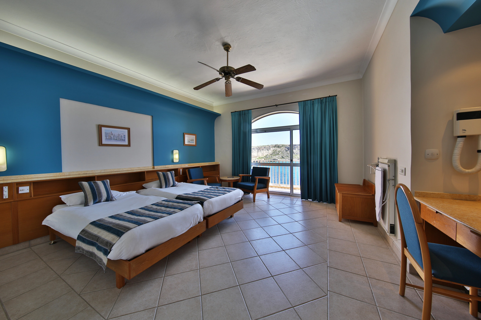 Photo - Paradise Bay Resort