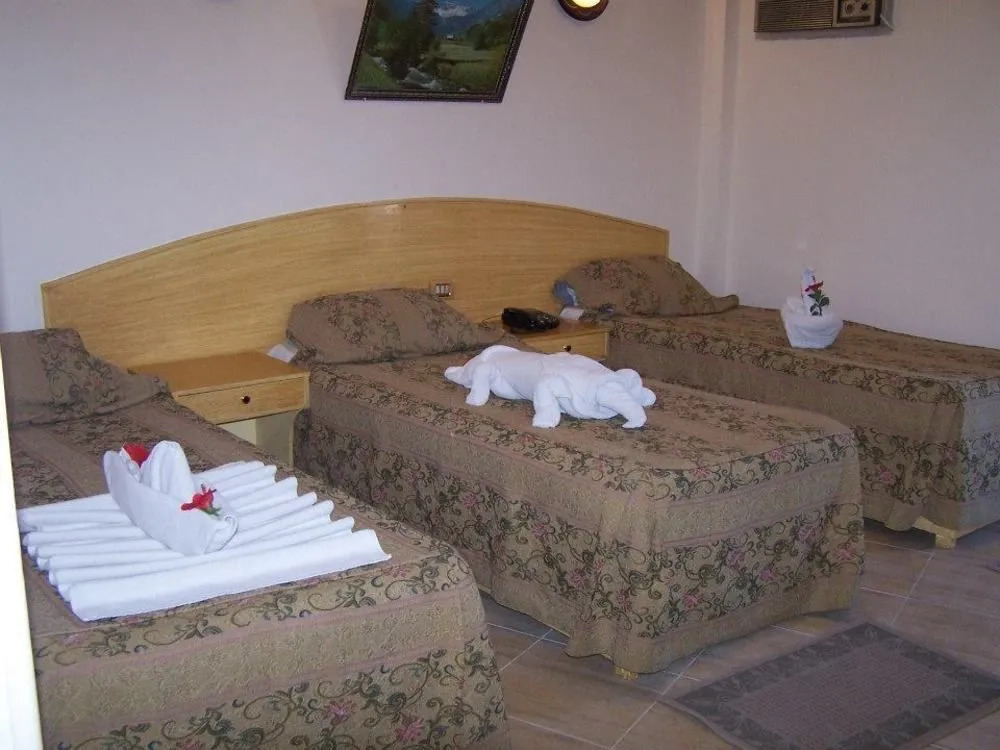 Photo - Eiffel Hotel Hurghada