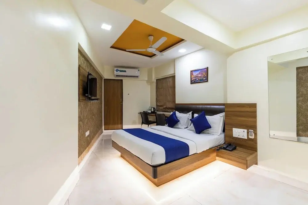 Photo - Hotel Ashyana - Near To Grant Road Station Mumbai