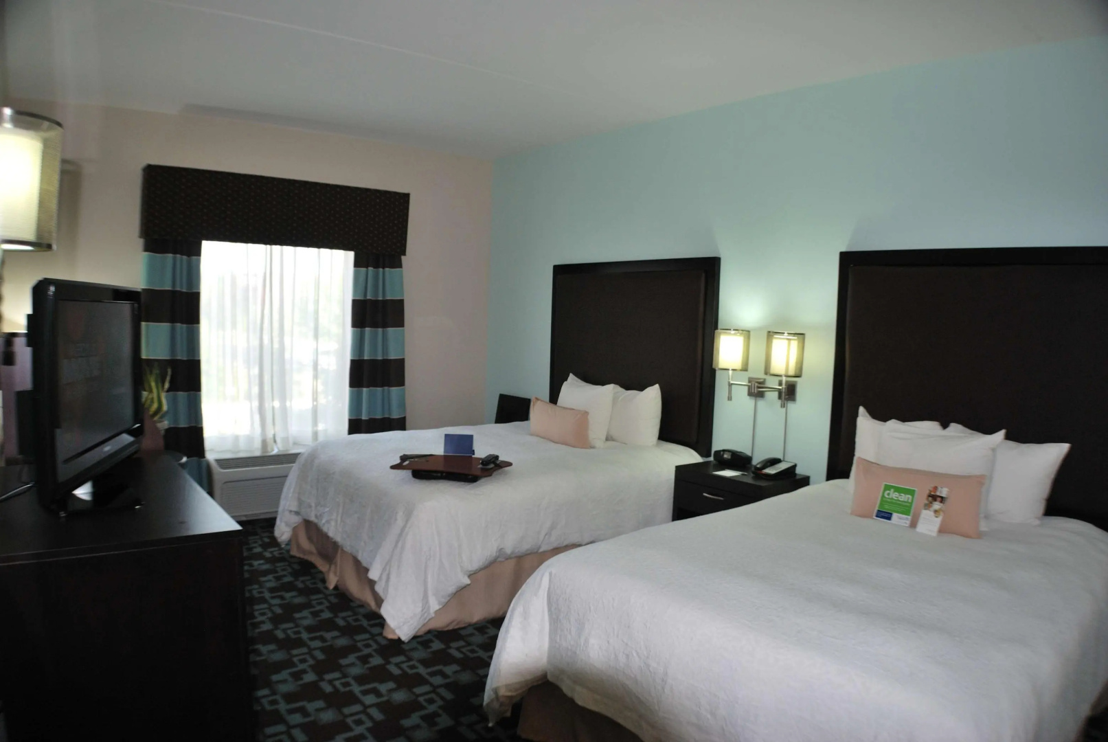 Photo - Hampton Inn & Suites Nashville @ Opryland
