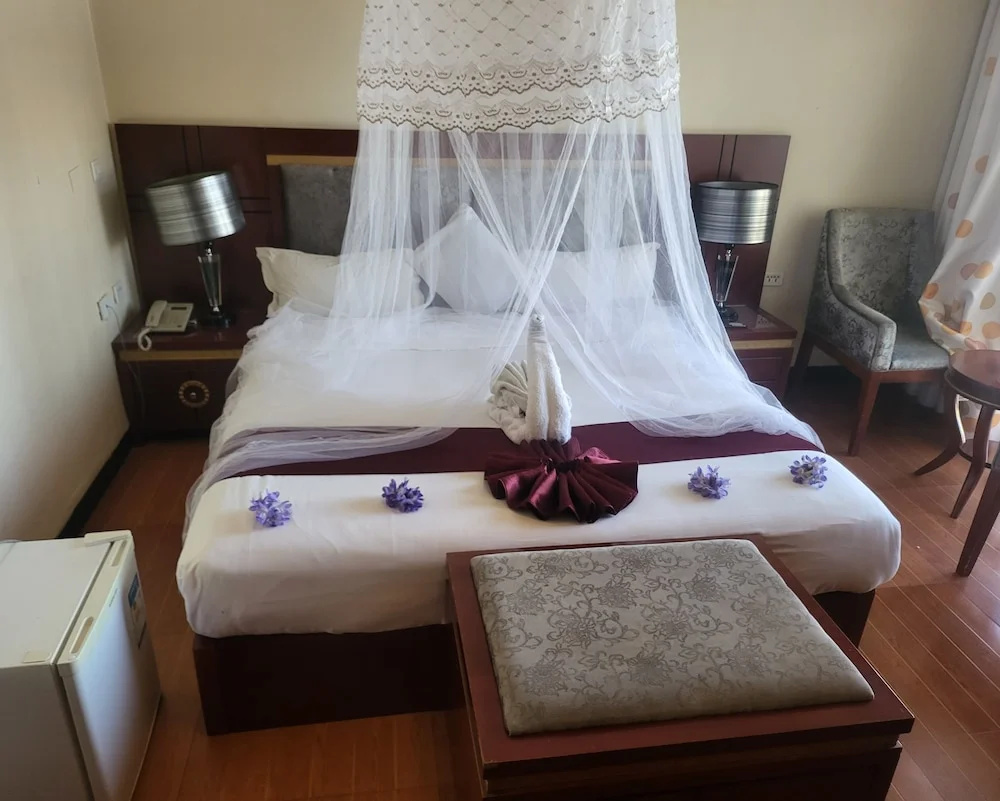 Palm Palace Hotel