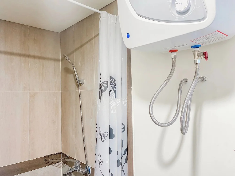 Warm And Homey 2Br At Meikarta Apartment