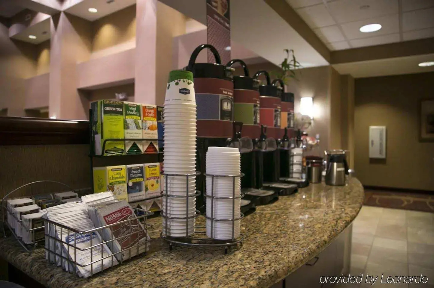Photo - Hampton Inn & Suites Westford-Chelmsford