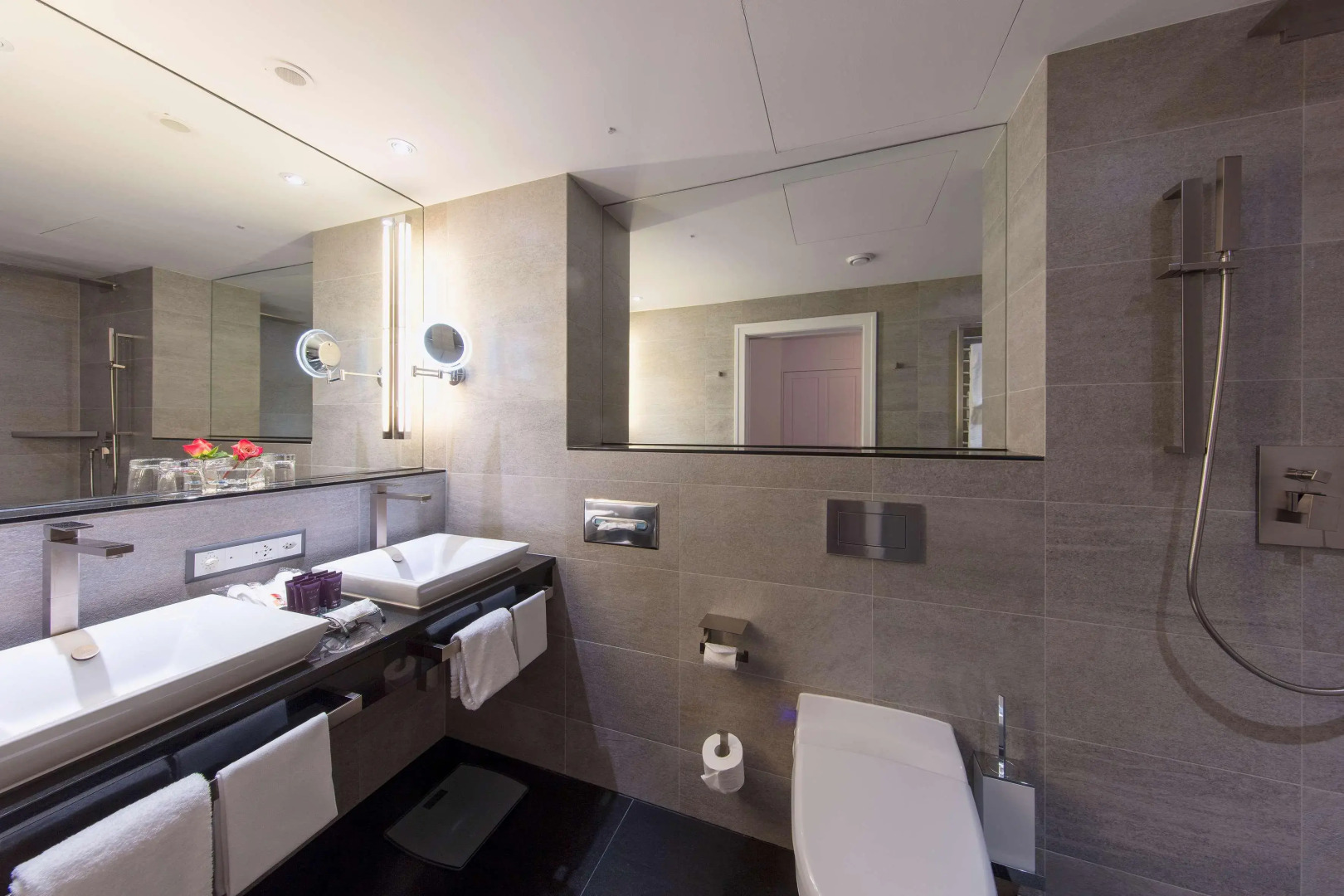 Foto - Hotel Schweizerhof Zürich