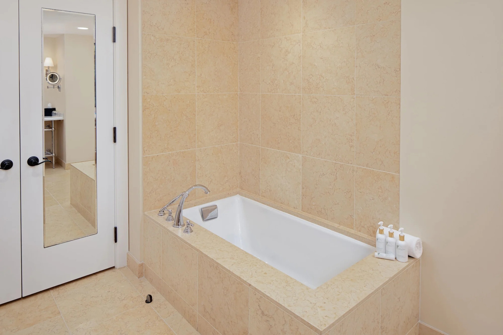 Photo - Estancia La Jolla Hotel & Spa