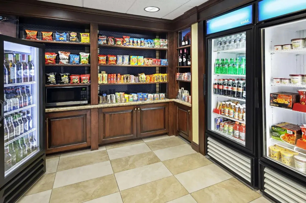 Photo - Hampton Inn & Suites Alexandria Old Town Area South