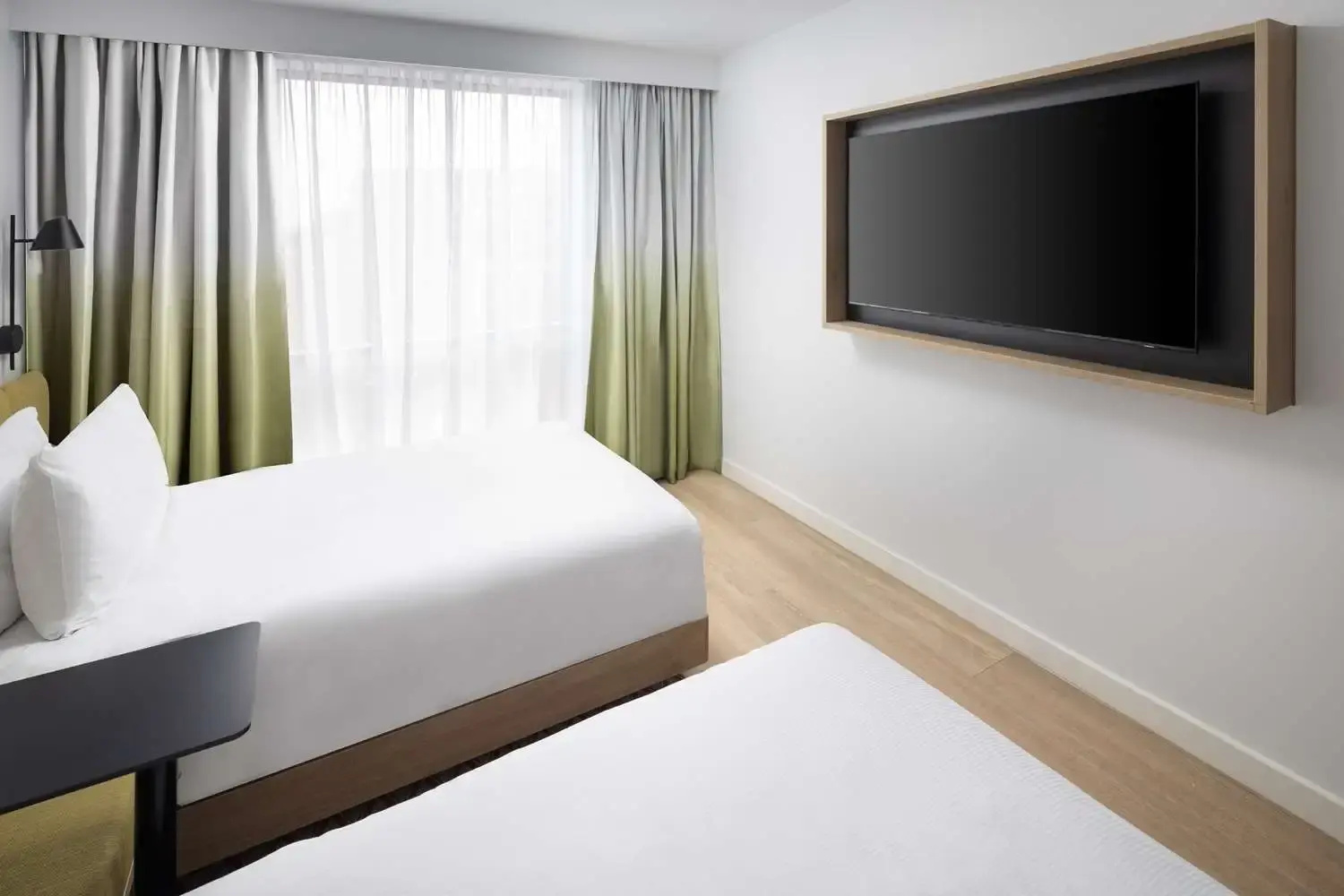 Photo - Hampton By Hilton Rochdale
