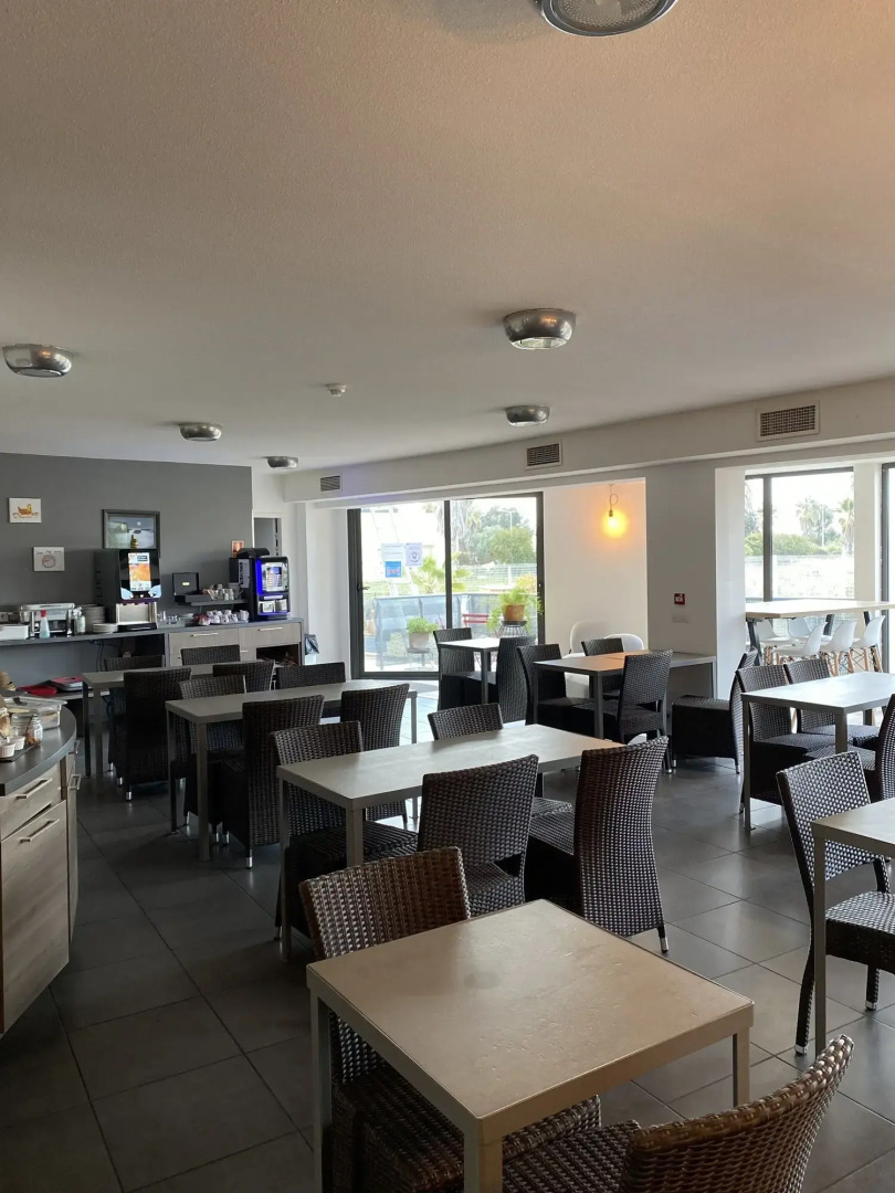 Foto - The Originals City, Hôtel Les Dômes, Perpignan Sud Saleilles