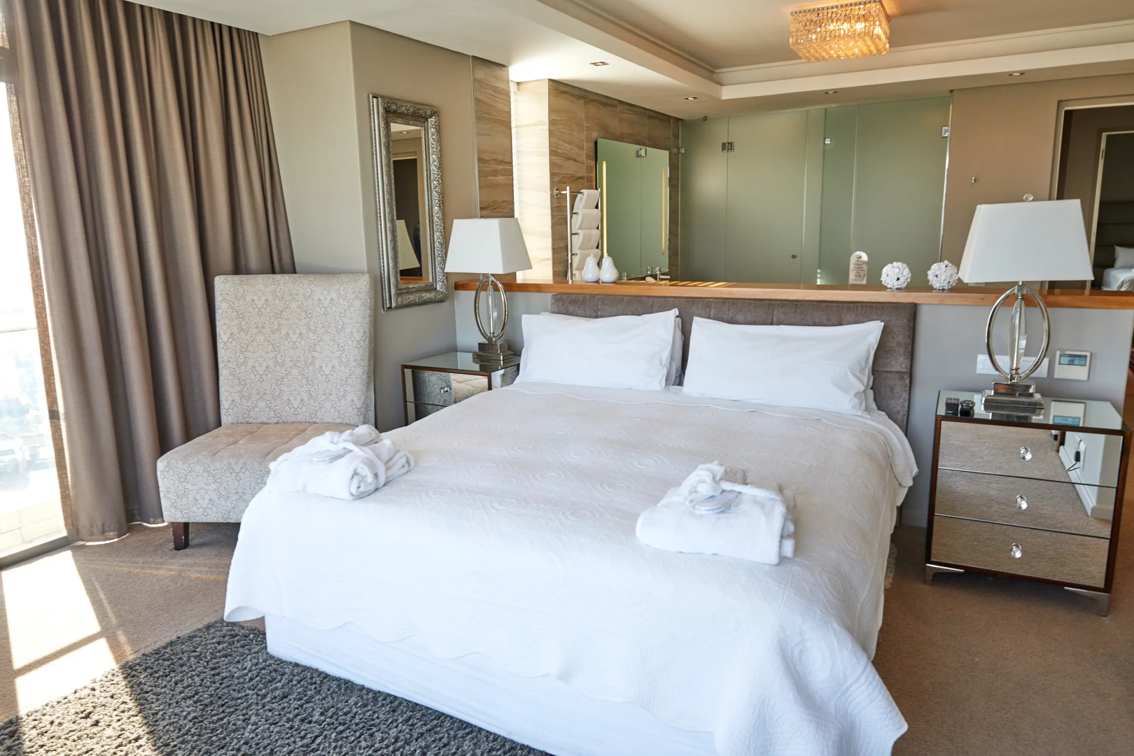 Foto - The Residences at Crystal Towers