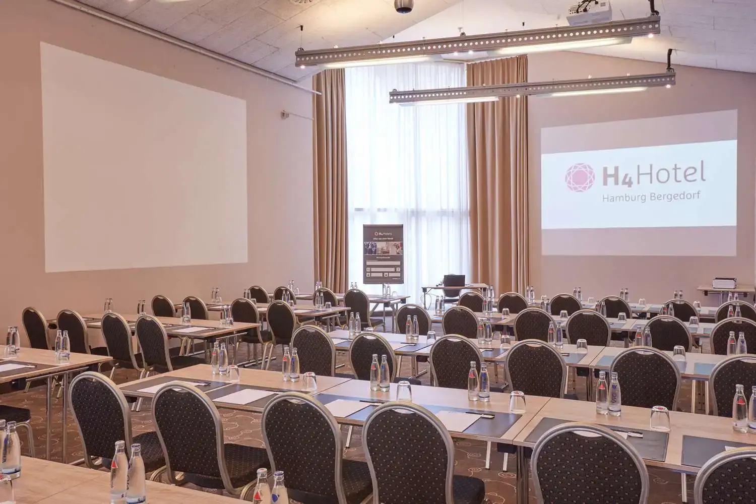 Foto - H4 Hotel Hamburg-Bergedorf