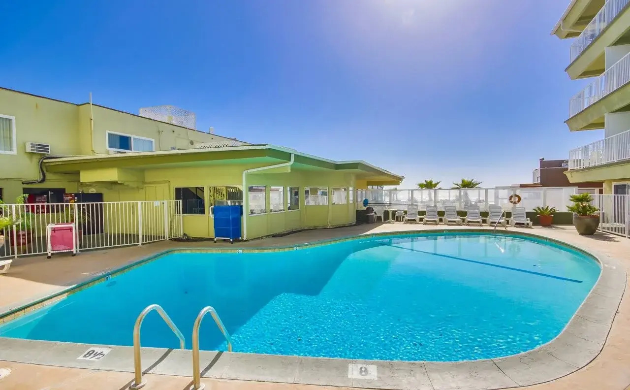 Foto - Surfer Beach Hotel