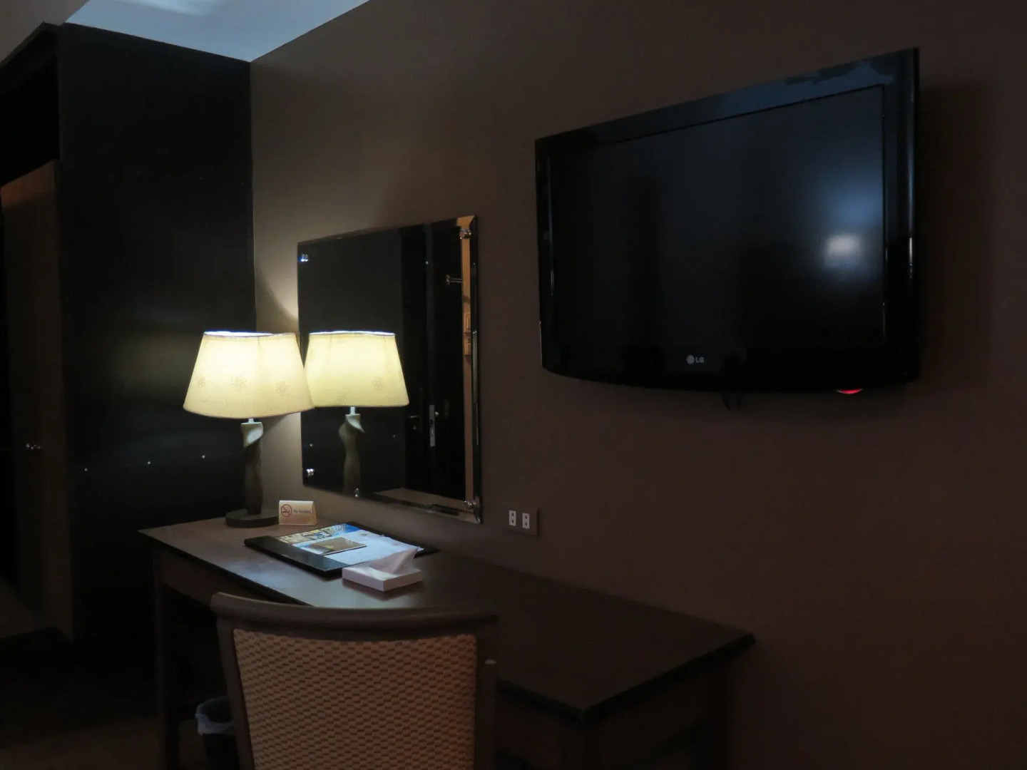 Foto - The Pinnacle Hotel and Suites