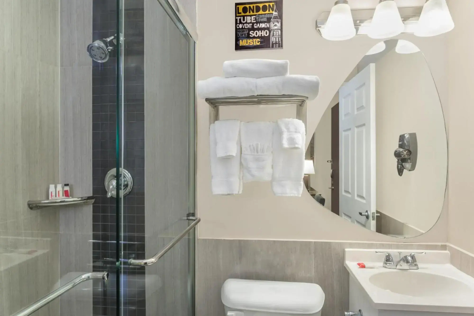 Photo - Fairfield Inn & Suites by Marriott Cancun Downtown