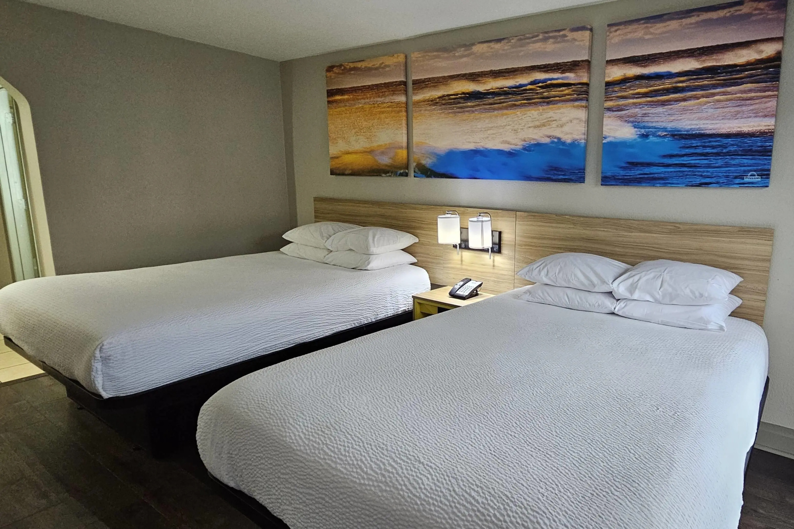 Foto - Days Inn & Suites by Wyndham Tampa/Fairground/Casino Area