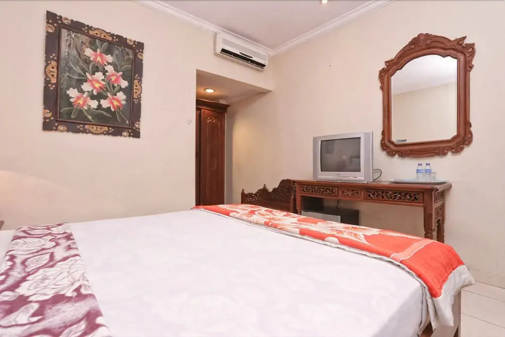 Photo - RedDoorz near Legian Street