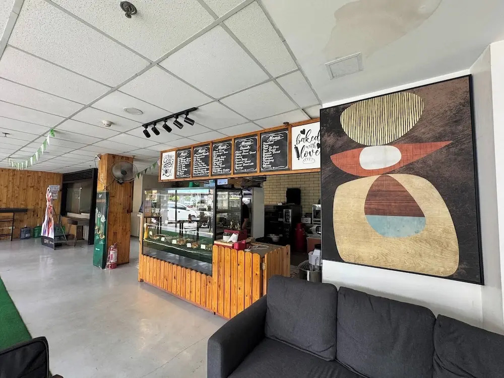 Photo - The Circuit Manor Hotel near Ayala Malls Circuit