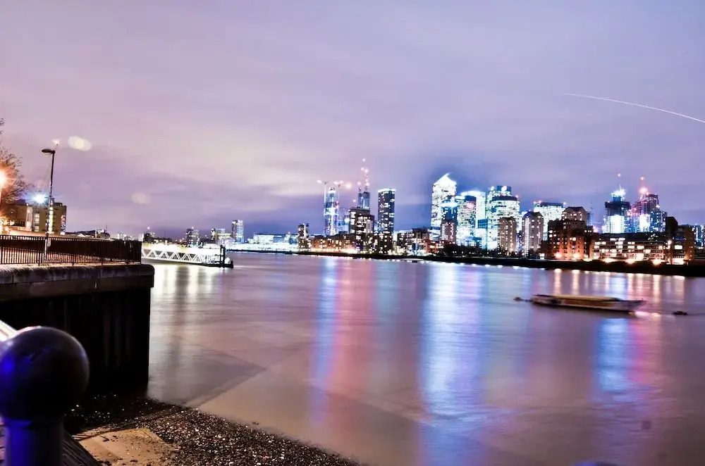 Photo - Thames View House Surrey Quays