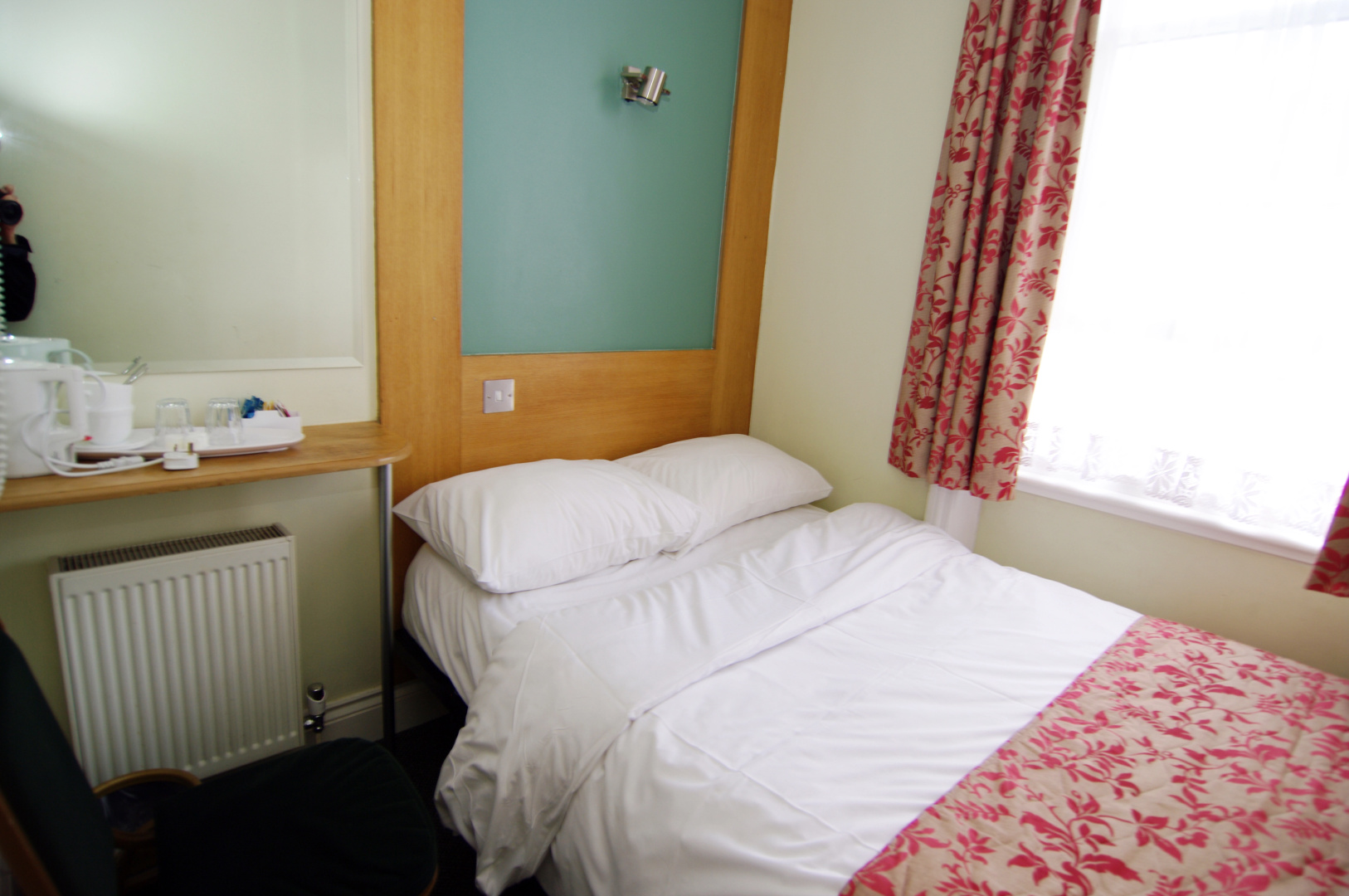 Photo - Westbury Hotel