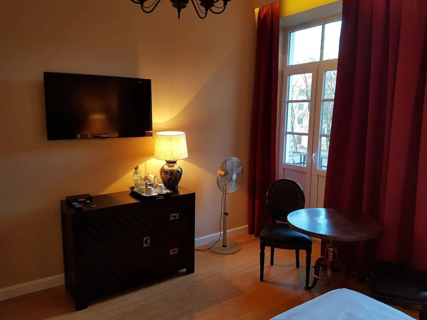 Photo - SLEEPWELL NOWY ŚWIAT - courtyard entrance Ordynacka 14St