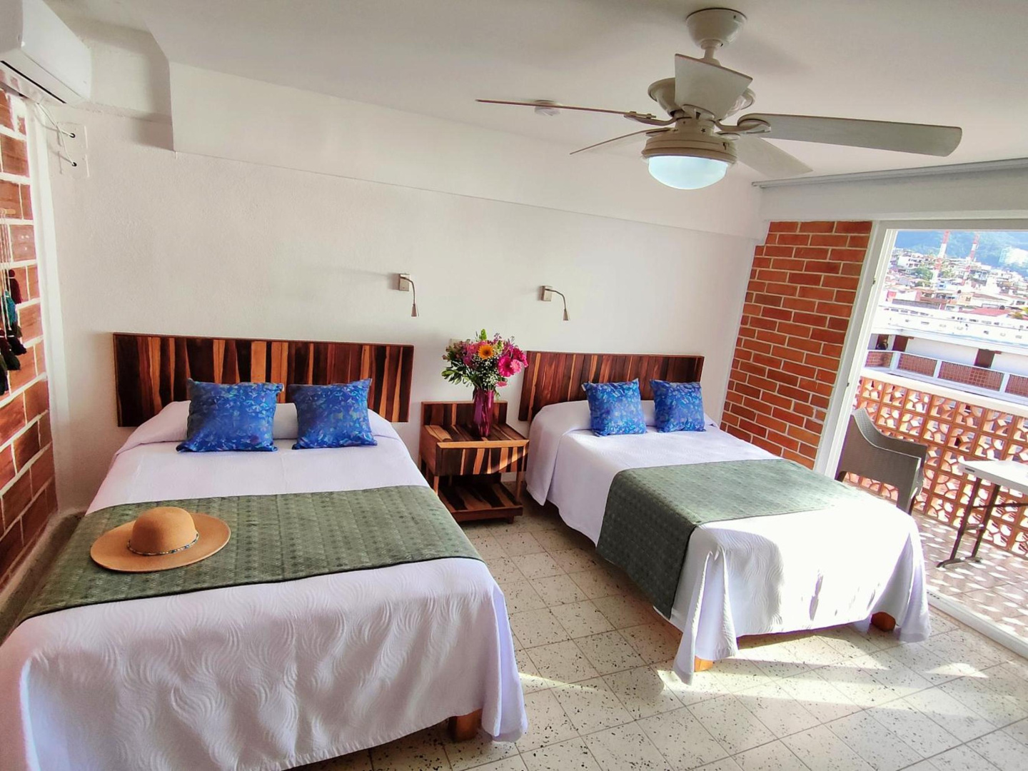 Foto - Hotel Rosita