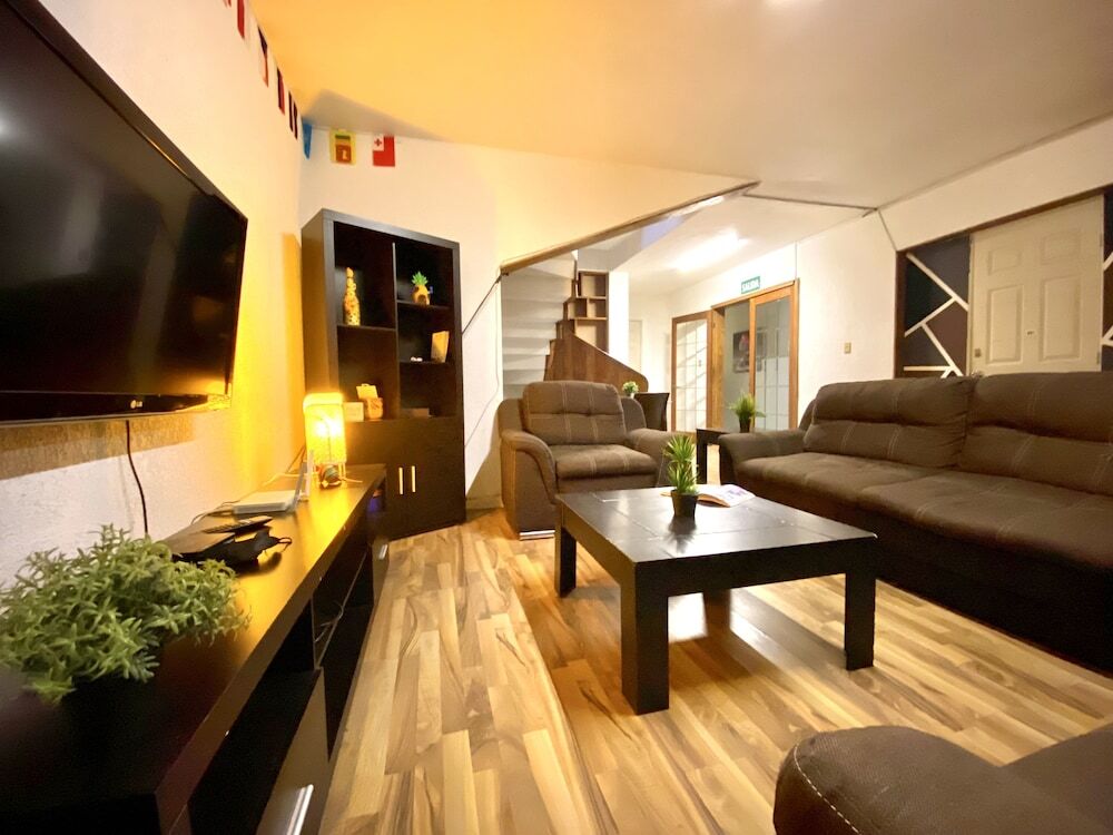 Photo - OSTOK condesa pequeño hostal