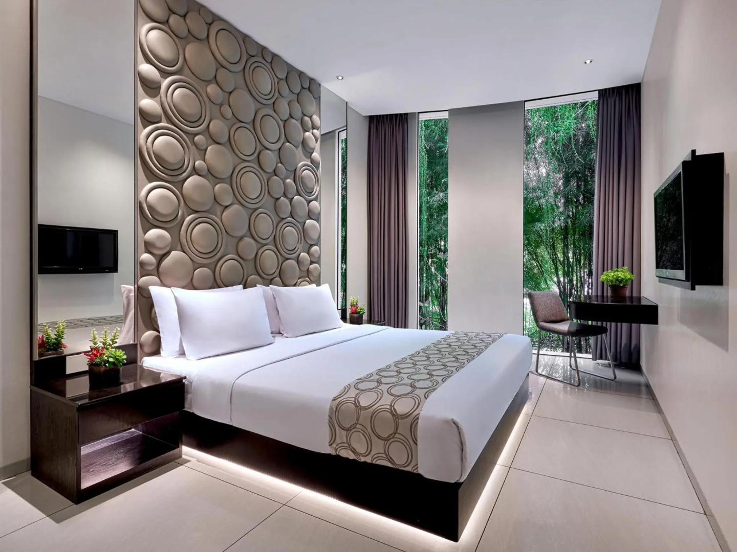 Photo - FM7 Resort Hotel