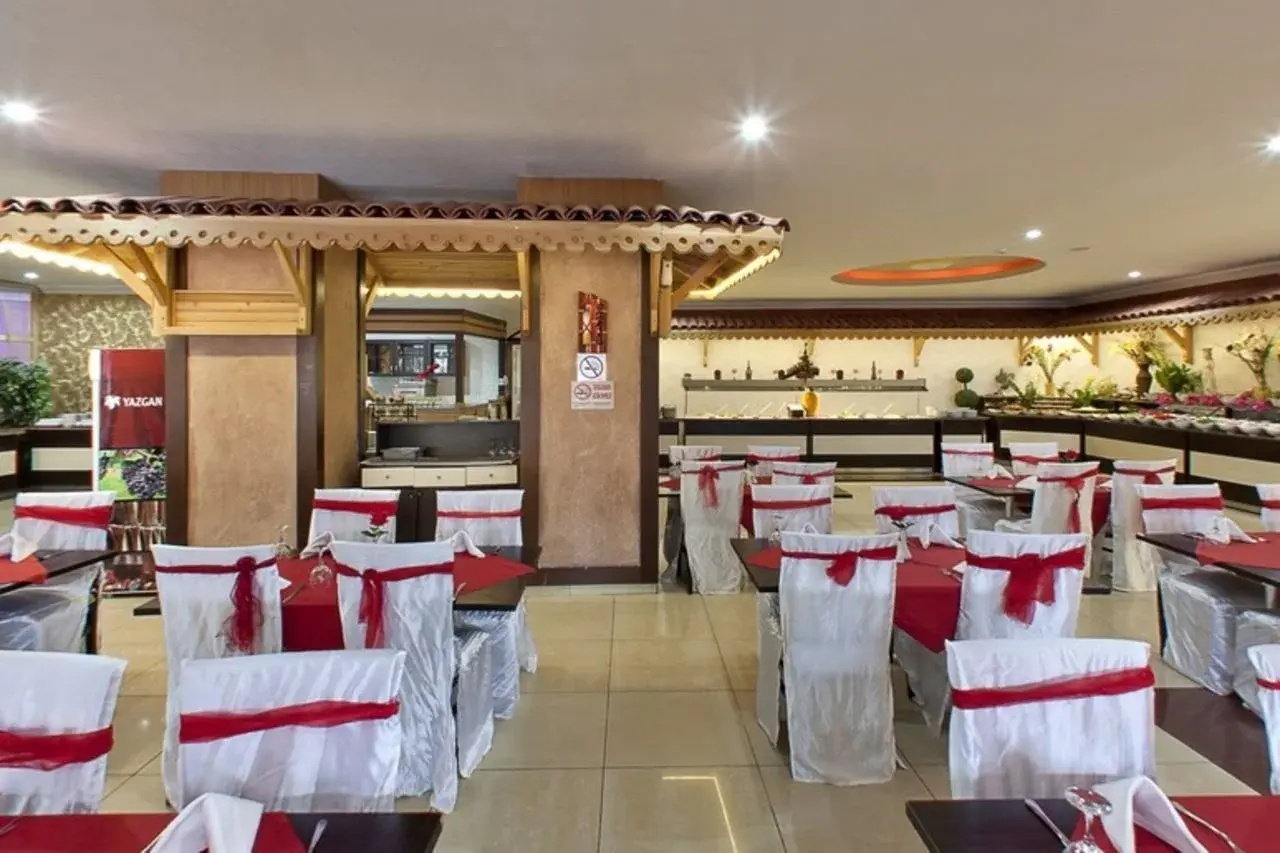 Photo - Lims Bona Dea Beach Hotel