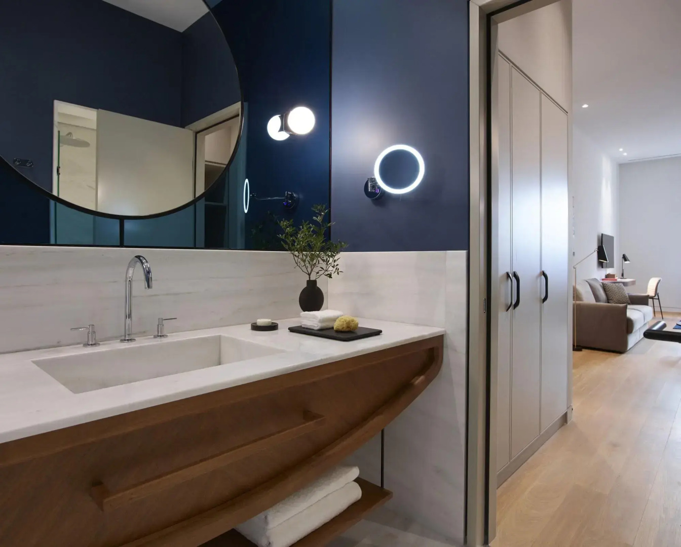 Photo - xenodocheio Milos