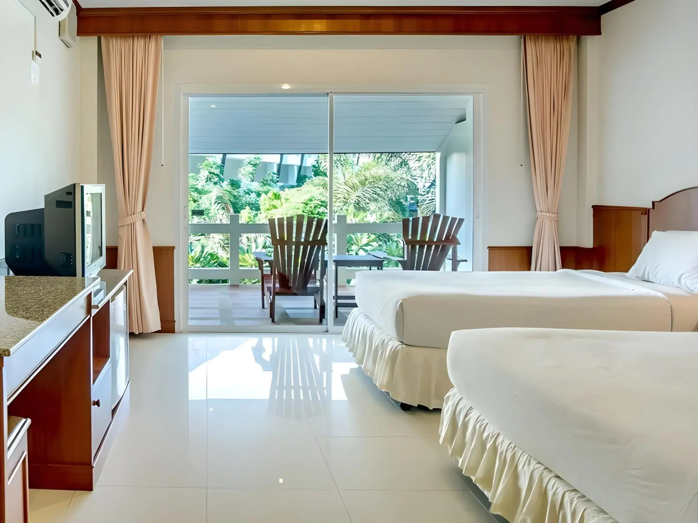 Photo - Neptune's Villa