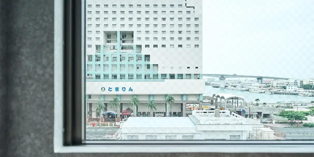 Foto - LACER OKINAWA NAHA Tomariport