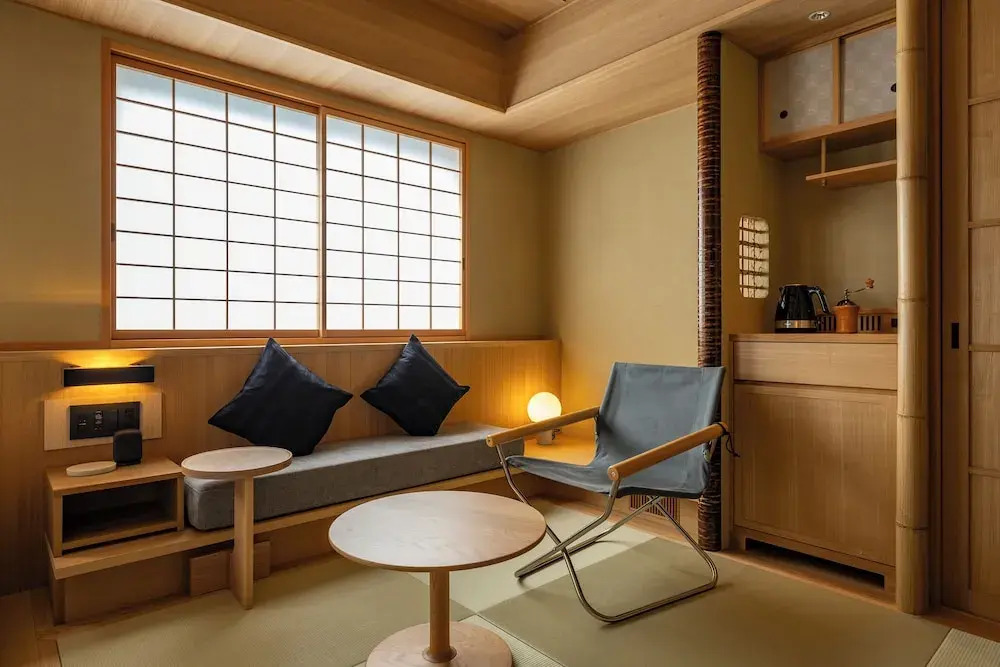 Photo - yugen kyoto shijo