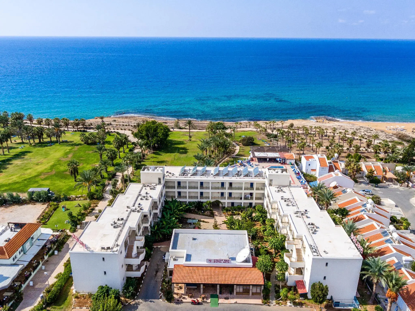 Foto - Helios Bay Hotel and Suites