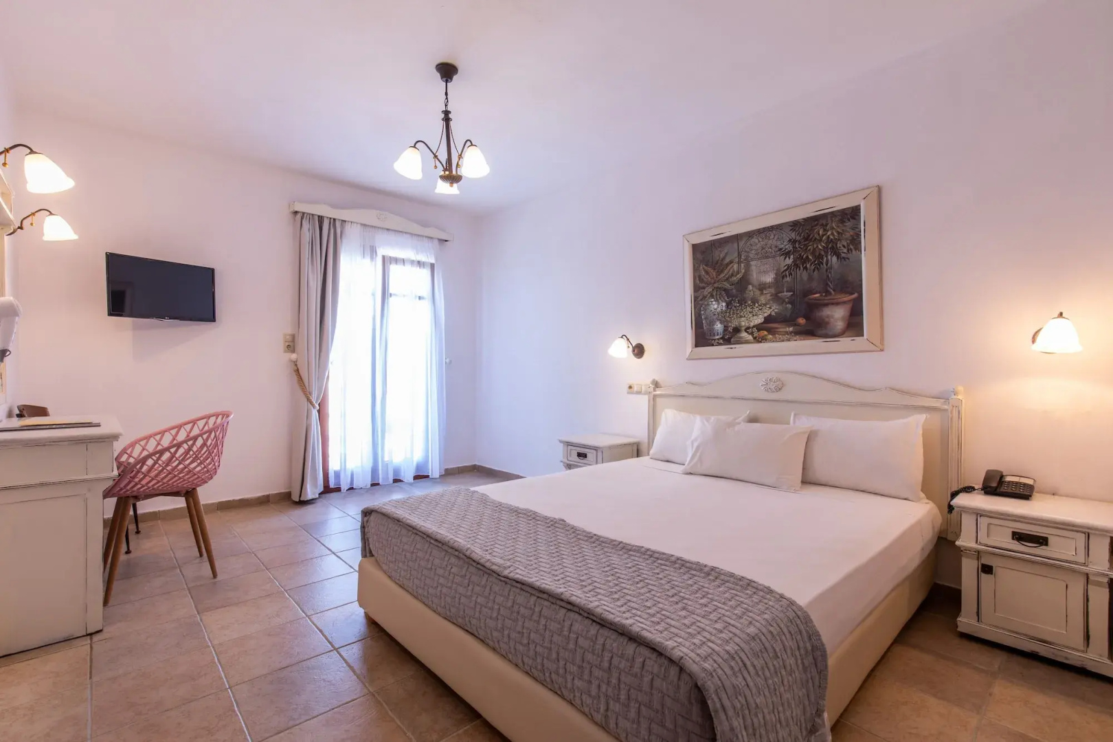 Photo - Plaza Beach Hotel