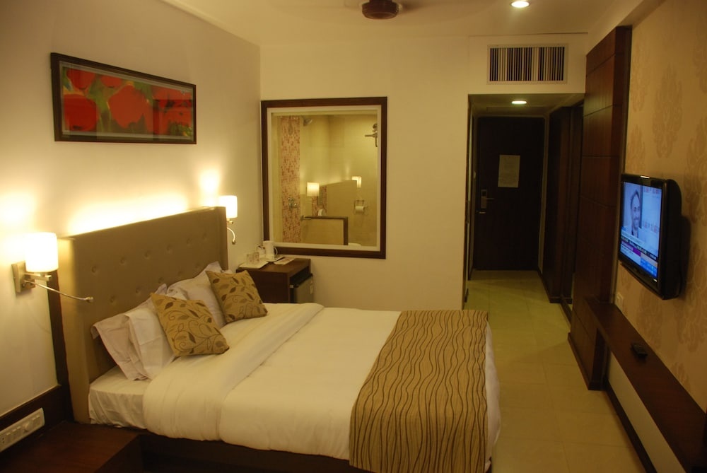 Hotel Surya