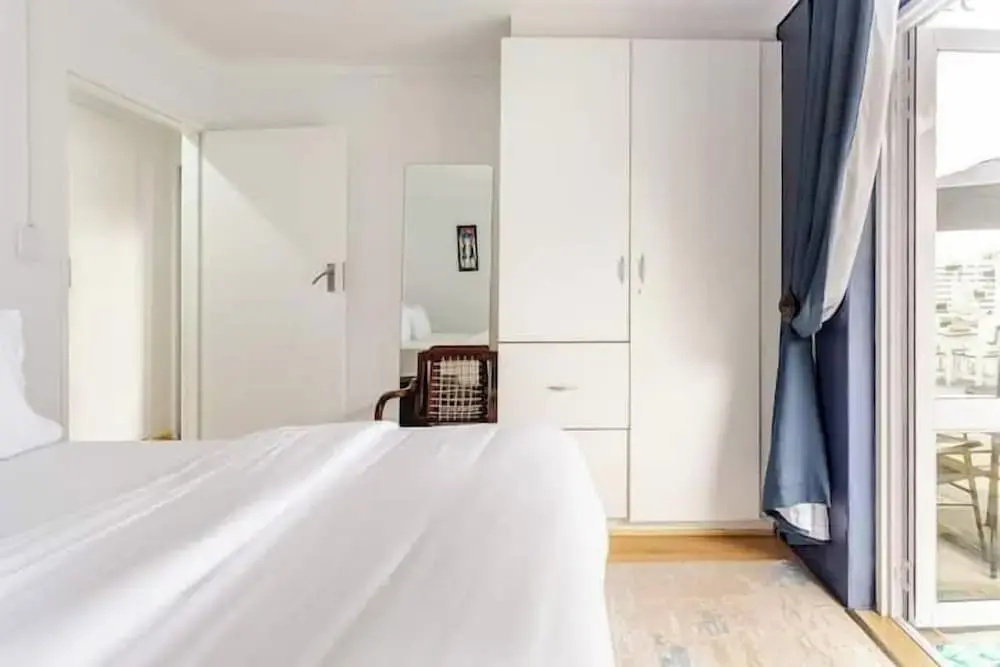 Photo - Caline VIP Luxury Jacuzzi &, Swimming Pool MEWS