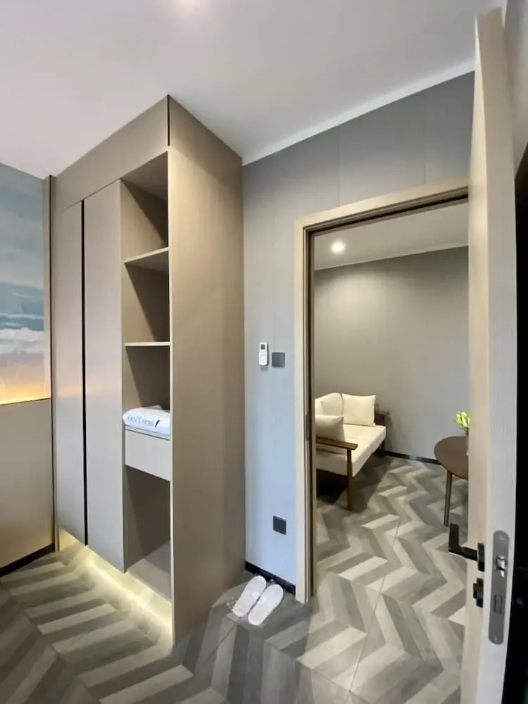 Fan's Hotel Ormoc
