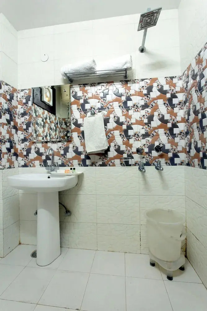 Foto - Hotel Global Inn by Quality Inn