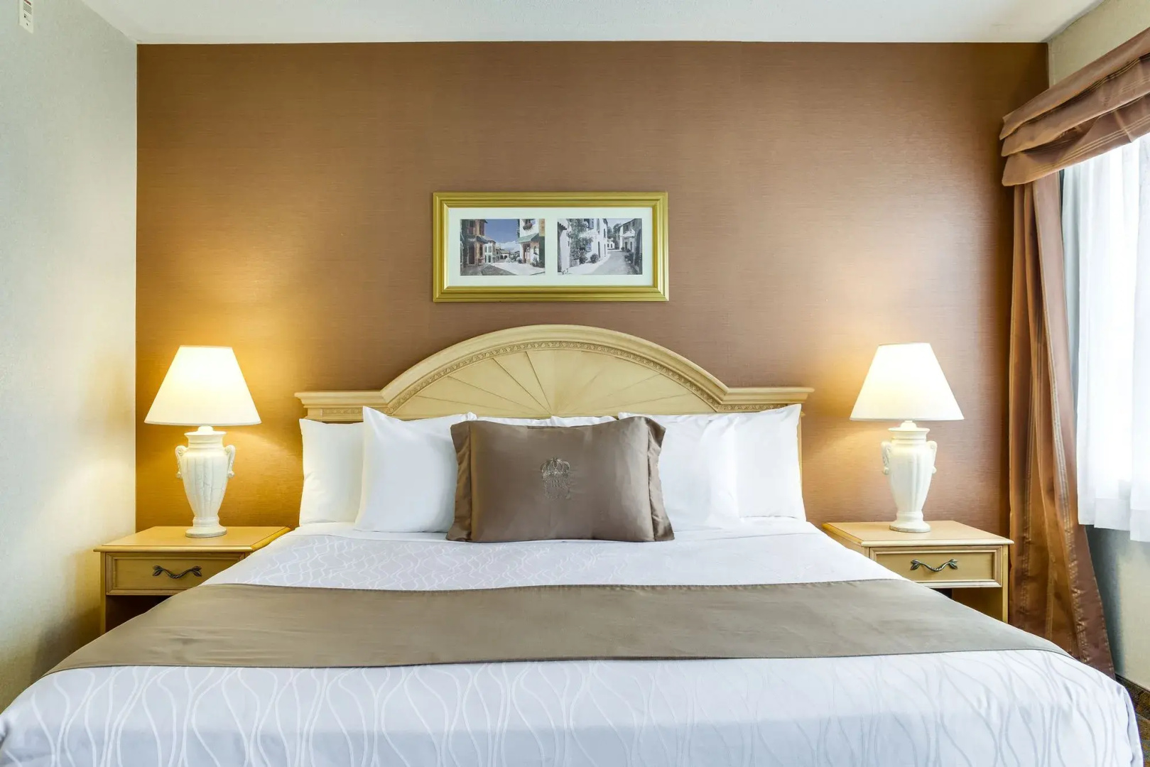 Foto - Monte Carlo Inn - Brampton Suites