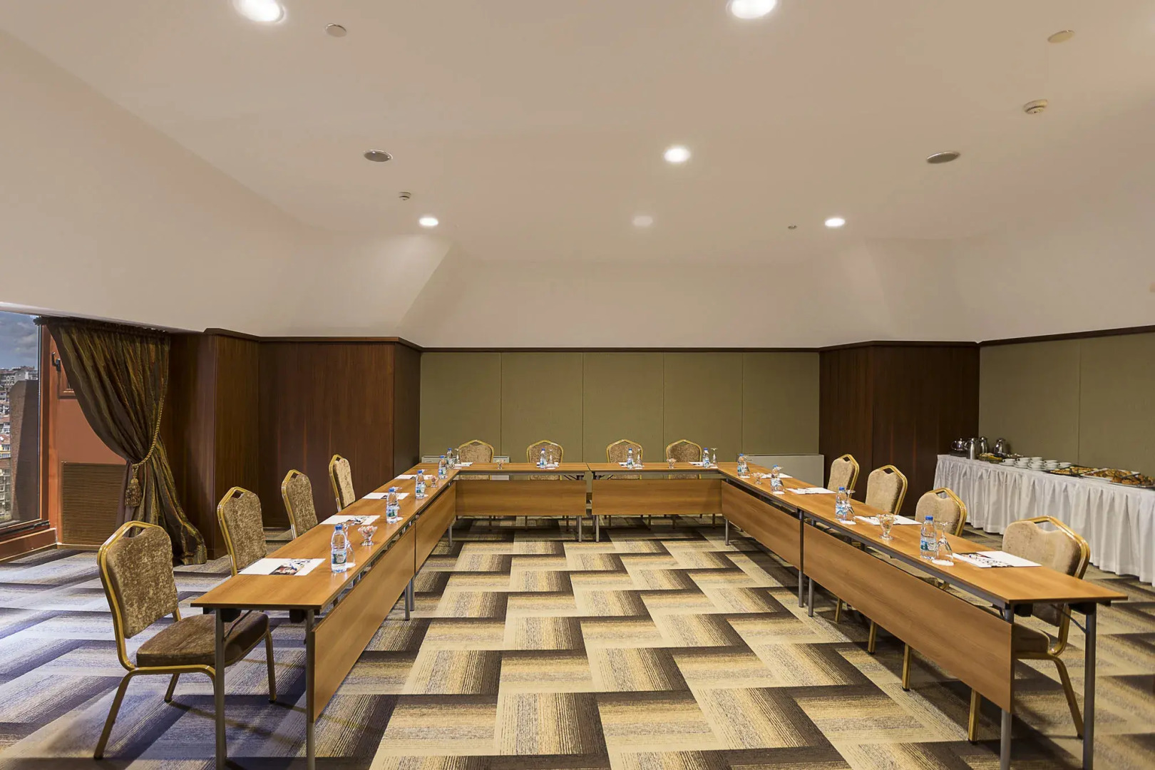 Photo - Taxim Express Bosphorus Hotel