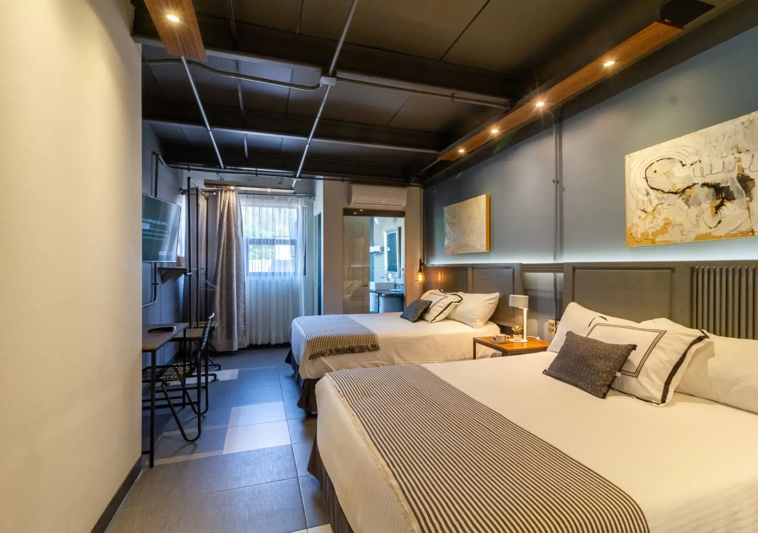 Foto - The Yellow by DOT Boutique