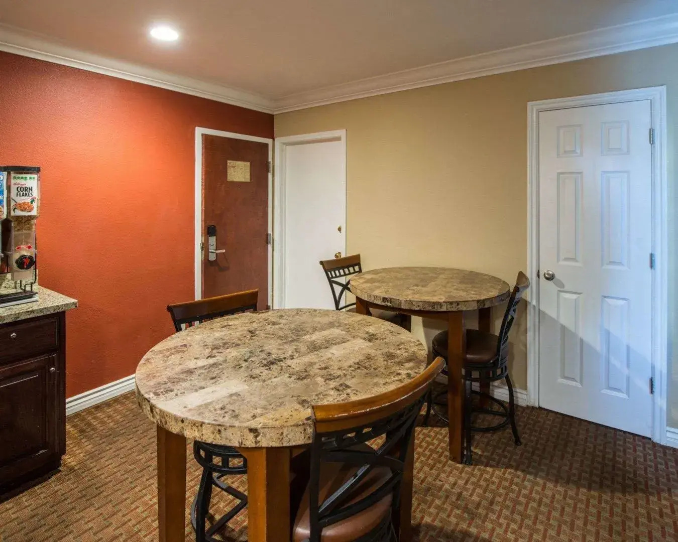 Photo - Santa Fe Inn Los Angeles