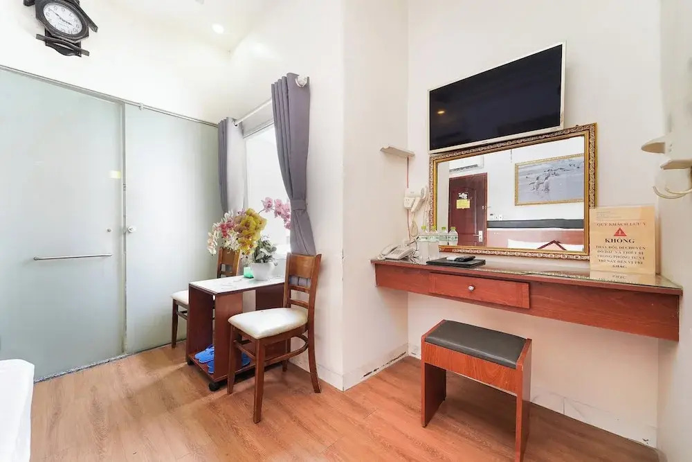 Photo - Collection O Eva Hotel District 8 Near Ben Thanh Market